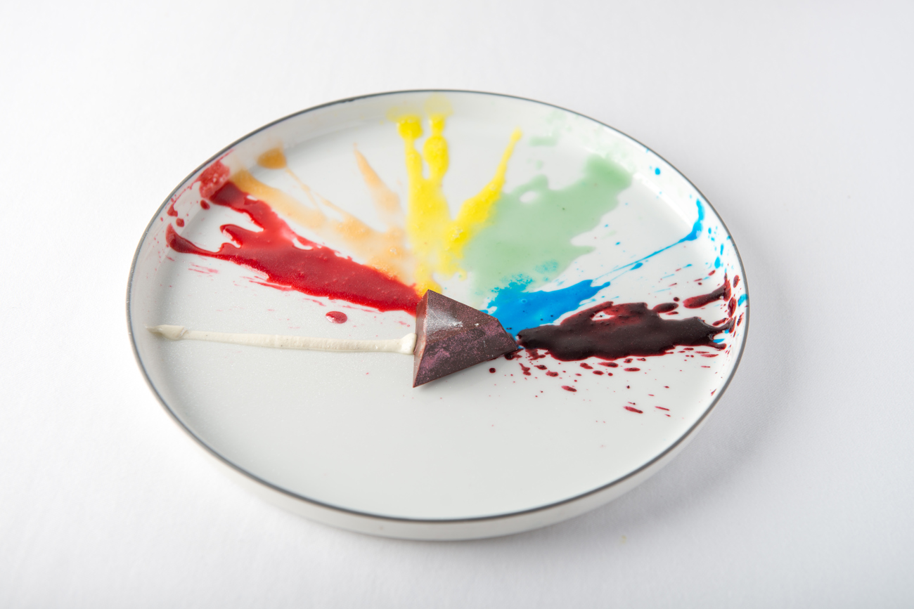 Dark side of the moon von Gaggan Anand Dark side of the moon von Gaggan Anand
