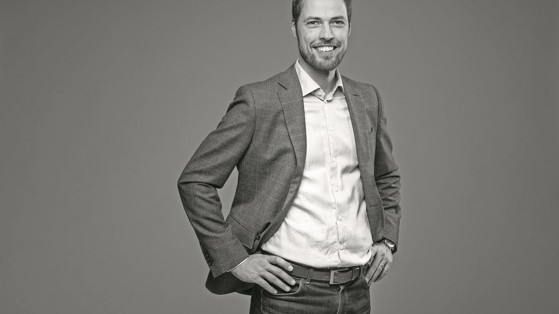 bild_philipp-estermann_neue-direktion-im-valsana-hotel.jpg bild_philipp-estermann_neue-direktion-im-valsana-hotel.jpg