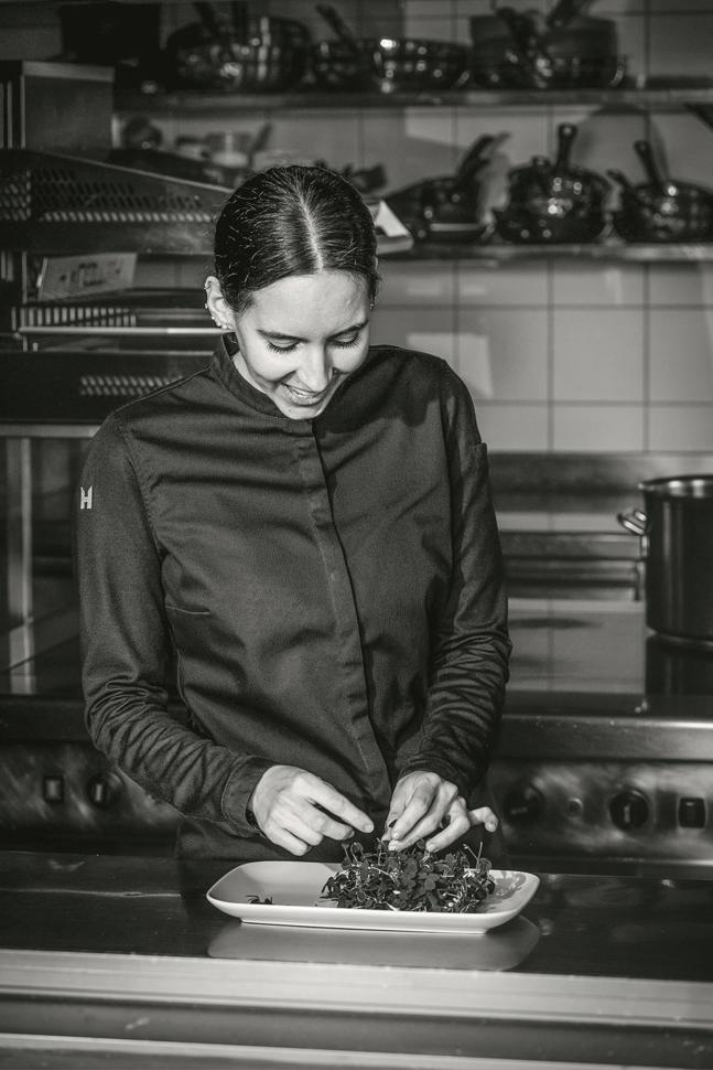 Noémie Bernard mag keine Krümel, Peperoni und Tintenfisch. Noémie Bernard mag keine Krümel, Peperoni und Tintenfisch.