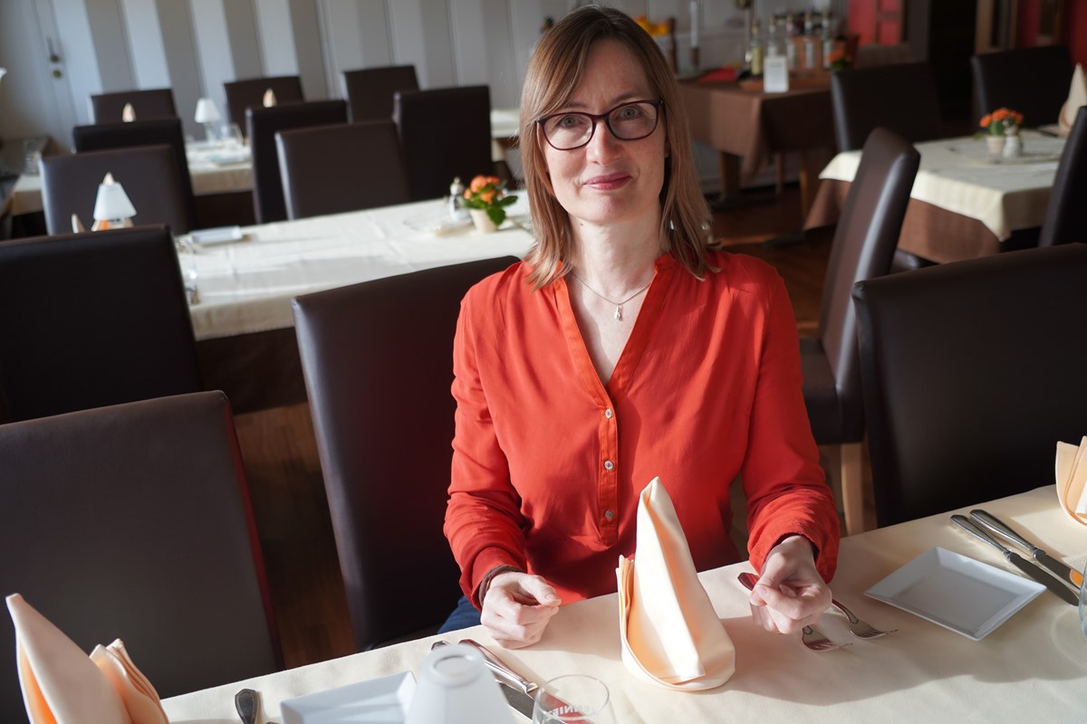 «Die Nachfrage ist gross, das Angebot klein. Wer auf Familien setzt, hat einen Wettbewerbsvorteil», sagt Kathrine Berger Meili. Sie berät Gastronomen, die ihren Betrieb als kinderfreundlich positionieren oder bestehende Angebote verbessern möchten.