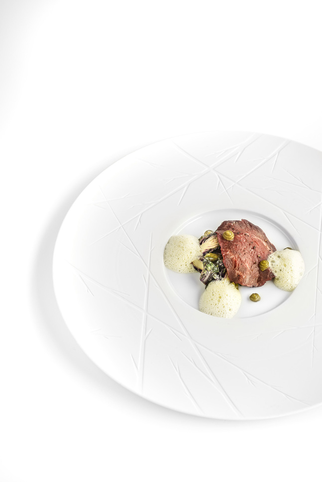 Wagyu-Rind, Pistazie und Flower Sprout