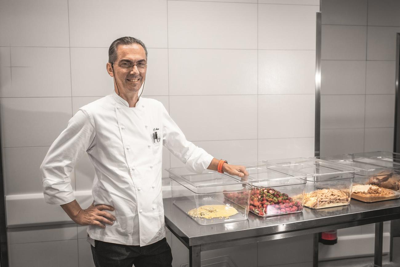 Christian Adam, Leiter Gastronomie der Universitären Altersmedizin Felix Platter in Basel, engagiert sich gegen Foodwaste.