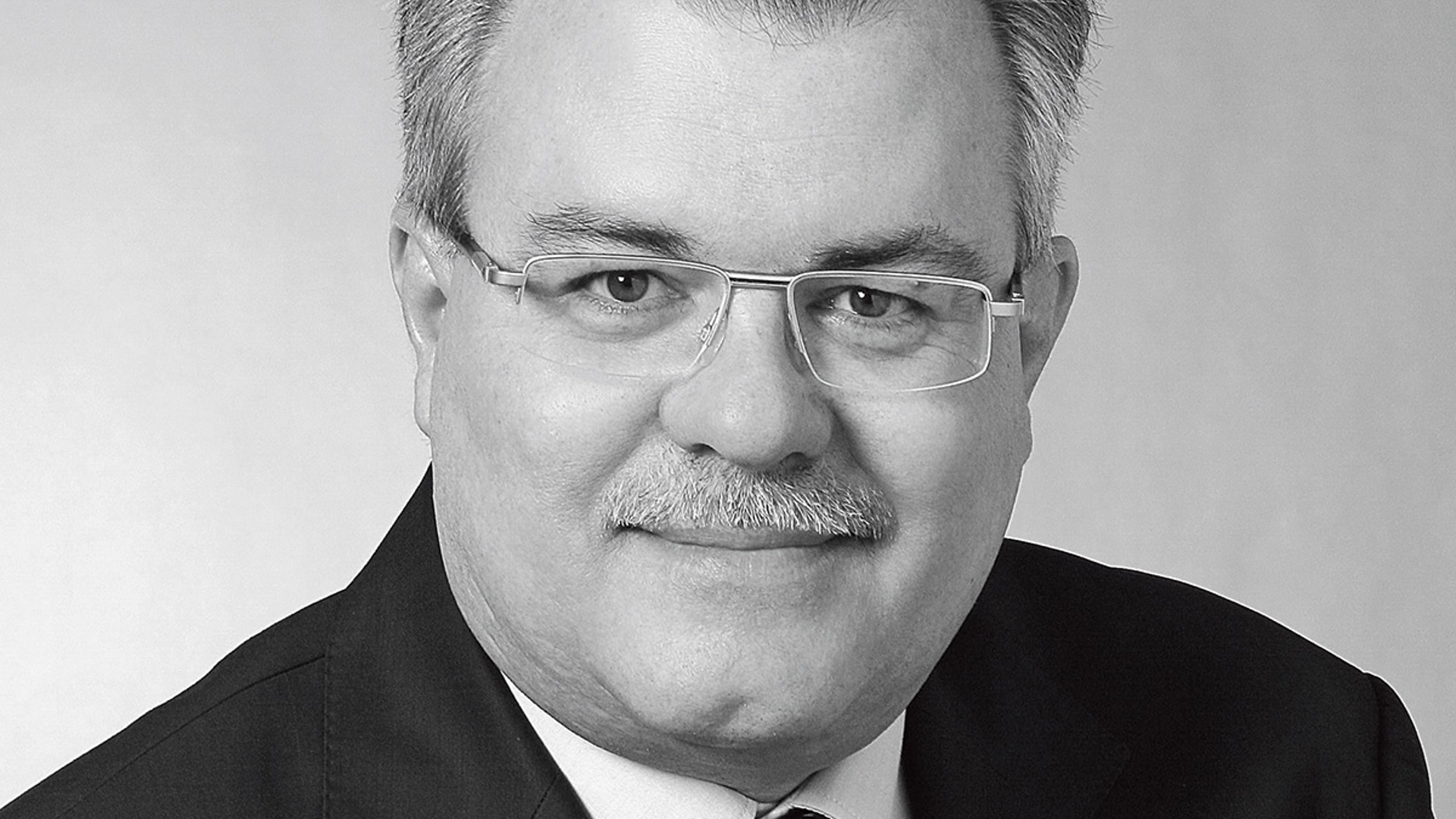 steve-nikolov.jpg steve-nikolov.jpg