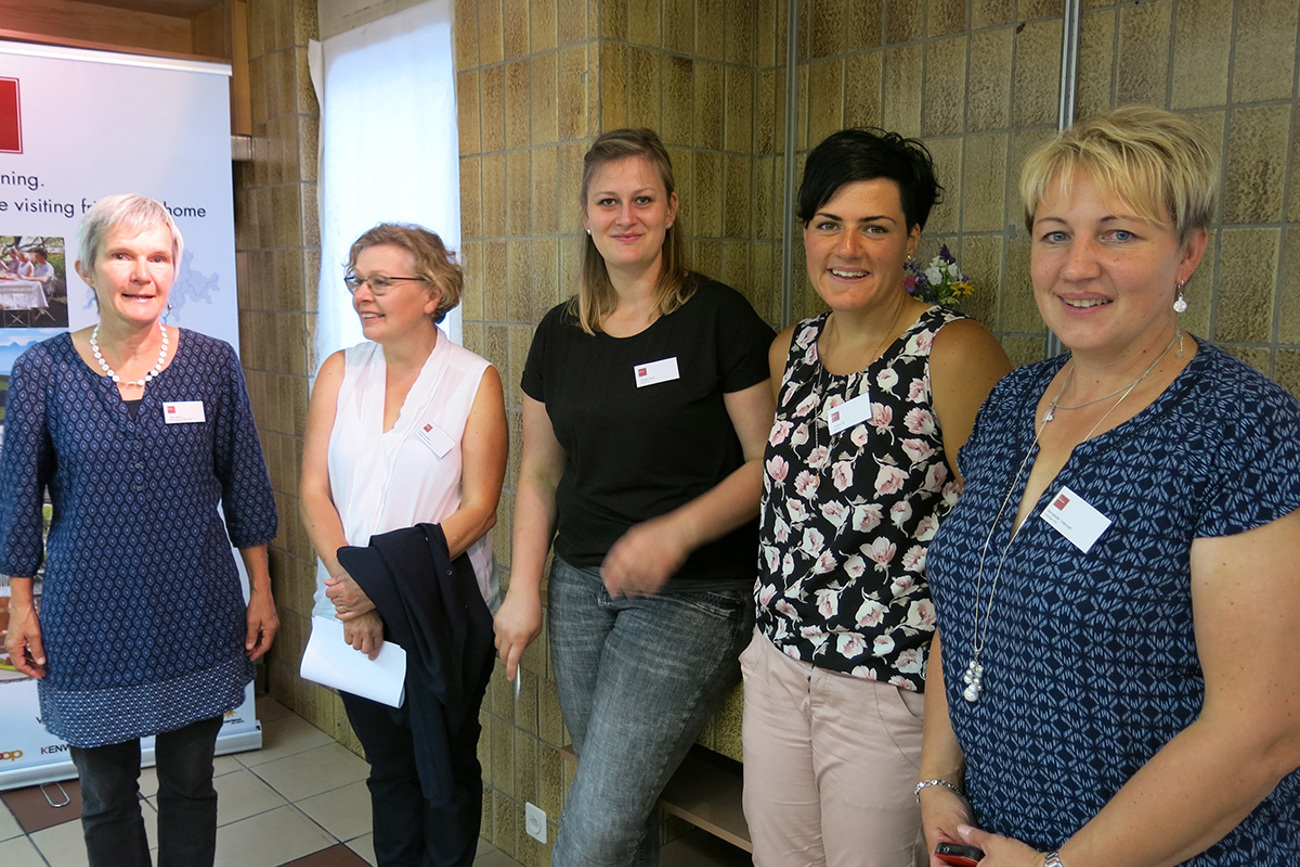 Swiss Tavolata Gastgeberinnen mit Präsidentin: Erika Hänni (Reichenbach im Kandertal BE), Christine Bühler (Präsidentin), Christa Strub (Attelwil AG), Eveline Ott (Sattel SZ), Bernadette Odermatt (Obbürgen NW)