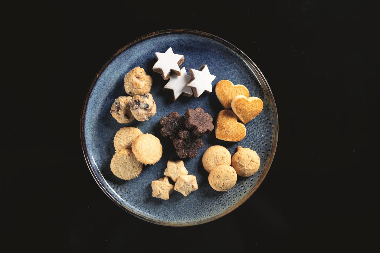 Ob individuell verpackte Kokosmakrönli oder Weihnachtsguetzli – Agrano hat alles im Angebot.