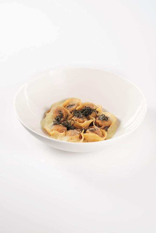 Tortelli, Kürbis, Tonkabohne, Salbeibutter